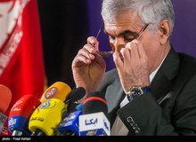 شهردار تهران: استعفا نمی‌دهم