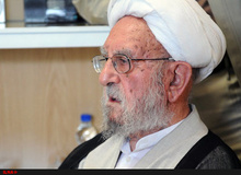 آیت‌الله امینی بر اثر سکته در بیمارستان بستری شد