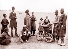 پای بستنی چطور به ایران باز شد؟/ از ممد ریش تا اکبر مشهدی ملایری و غلامحسین لقانطه اولین بستنی فروش ها را بشناسید