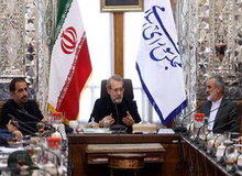 علی لاریجانی: انقلاب اسلامی یک جریان ملی بود

