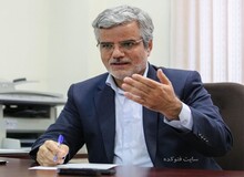 محمود صادقی: ابراهیم رئیسی به‌جای گشت ارشاد برای مسئولان، گشت ارشاد برای مردم را فعال‌ کرده است