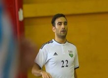 تمدید قرارداد بهادری با فرش آرای مشهد