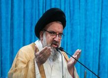 امام جمعه تهران: رهبری نسبت به افزایش گرانی ها نگران هستند /مردم نمی توانند فرداروزشان را پیش‌بینی کنند و این موضوع ناآرامی ایجاد می‌کند