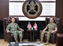 گفت و گوی فرمانده ارتش لبنان و رئیس سنتکام در مورد تحولات منطقه