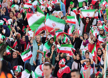 خواسته فیفا از فدراسیون فوتبال ایران: کارگروه سه جانبه برای حضور زنان در بازی‌های داخلی و بین‌المللی 
تشکیل دهید