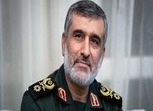 روایت سردار حاجی‌زاده از کمک به خودروسازان: برای رفع وابستگی می خواهیم به صنعت خودروسازی کمک کنیم
