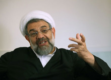 قدرت‌الله علیخانی: نامزد پوششی برای روحانی ایده هاشمی بود/ نظر آیت‌الله نامزدی جهانگیری بود