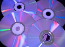 آمار فروش CD به‌شدت در حال افزایش است