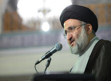 حمید میرباقری، مدرس حوزه علمیه قم: با نامحرم شوخی یا خلوت نکنید/ لباس بدن نما خلاف عفت است 