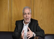 میرلوحی: اصولگرایان در آستانه انتخابات به جان هم افتاده‌اند
