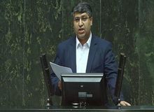 نماینده انقلابی اراک از دو کارگر و ۱۱ شهروند اراکی شکایت کرد
