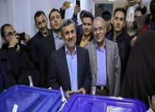 بازی سیاسی احمدی نژاد در سه جبهه/ آیا احمدی نژاد با این سه تیم می تواند شرایط کاندیدا توری خود را فراهم کند؟ 