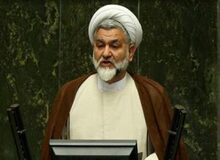 حسن نوروزی: برگ سبز خودرو سند رسمی و قطعی است / دفترخانه ها برای ثبت سند یک اتوبوس و تریلی ۳۰ میلیون پول می گیرند