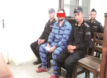 مرد شیشه ای برای وصول طلب یک میلیونی از رفیق معتادش دست به چاقو شد