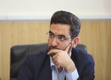 افشاگری وزیر ارتباطات: پشت پرده گوشی های گران قیمت، سودجویانی هستند که ارز را با نرخ دولتی گرفته و با نرخ بسیار بالاتر در بازار عرضه می کنند
