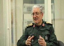 سخنگوی وزارت دفاع: جای فرماندهان طبق تدابیر تا چند رده بدون هیچ مشکلی پر می‌شود/ ما یک ذخیره و گنجینه بزرگ از فرماندهان سه نسل دوران انقلاب را داریم
