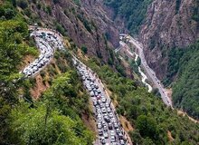 ترافیک سنگین در چالوس، هراز و آزادراه قزوین ـ کرج/ بارش باران و مه‌گرفتگی در محورهای شمالی