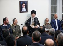احتمال وقوع جنگ نظامی وجود ندارد/ نیروهای مسلح توانایی‌ انسانی و تجهیزاتی خود را ارتقا دهند
