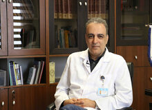 دبیر کمیته علمی کشوری کرونا: پیک ششم مثل پیک پنجم نخواهد بود/ والدین کودکان ۱۲ تا ۱۸ سال نترسند و واکسیناسیون فرزندانشان را انجام دهند