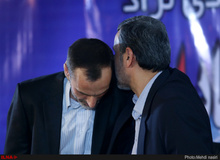 بقایی پس از خروج از دادگاه؛ با نظر احمدی‌نژاد به ۱۶ نفر از اعضای دولت دهم پاداش داده شد