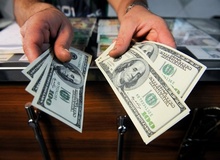 قیمت سکه ۲۲۰.۰۰۰ تومان ریخت/ دلار در کانال ۱۵.۰۰۰تومان
