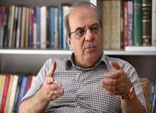 عباس عبدی: جمعیت ایرانیان مهاجر در ۳ سال گذشته بیش از دو برابر شده؛  ۳۰ درصد متخصصان کشور مهاجرت کردند