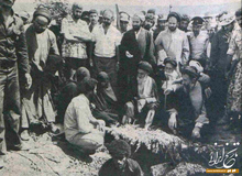 خزاری، سحابی، سامی و بازرگان در تشییع مرحوم طالقانی