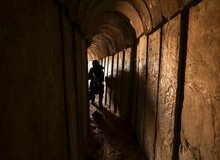 اسرائیل: یک تونل بزرگ را در غزه کشف کردیم/یک انبار سلاح را با سامانه جنگی "نیش فولادی" هدف قرار دادیم