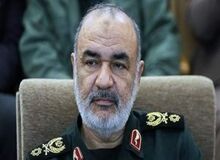 آنها که بیش از حد کارتن خواب دارند نمی‌توانند برای ما گره گشایی کنند