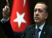 خالد مشعل و محمود عباس به اردوغان تبریک گفتند