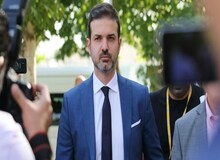 شاخه و شانه کشیدن مربیان تازه وارد سرخابی علیه یکدیگر آغاز شد/ استراماچونی: استراماچونی: کالدرون محترم است اما چرا در مورد تیم‌های دیگر حرف می‌زند؟/دستمزد پرسپولیسی‌ها زیاد است