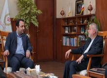 دیدار وزیر میراث فرهنگی با مدیرعامل بانک ملی ایران؛ بررسی راهکارهای توسعه سرمایه‌گذاری در گردشگری