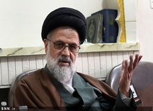 مگر بدون هماهنگی می‌توان یک تجمع حتی ۱۰ نفره در فیضیه یا دارالشفا تشکیل داد؟/ پرونده فوت آیت‌الله هاشمی هنوز برای مردم بسته نشده‌است!
