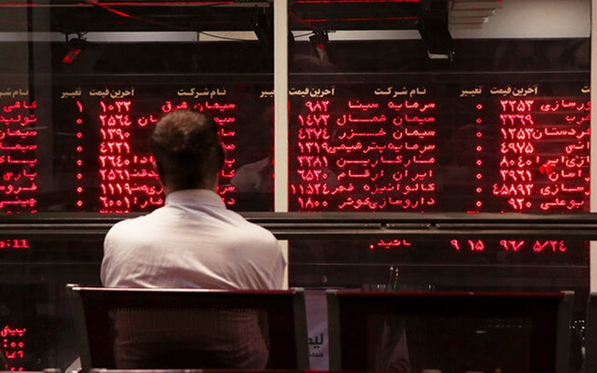 زلزله در بازار سهام تهران/ بورس ۱۰۰ هزار واحد ریزش کرد