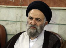 انتقاد صریح عضو جامعه مدرسین به پول گرفتن یک روحانی در ازای دعا کردن/ این فرد دکان باز کرده‌ است 