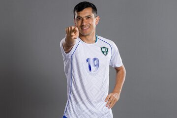 شاگرد فرهاد مجیدی در لیست خرید استقلال و تراکتور