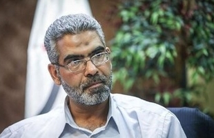 ادعای عجیب نماینده مجلس: تا دو ماه آینده موج جدیدی از تورم در راه است/ دشمن به راحتی بازار ارز را مدیریت می‌کند!