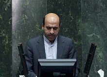 آصفری: کارگران هپکو دو ماه است که حقوق دریافت نکرده‌اند و با کفن در راه‌آهن تجمع کردند/ گناه کارگران چیست؟