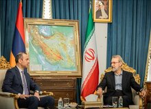لاریجانی: ایران با هرگونه تغییر ژئوپولیتیک منطقه و آسیب به روابط تهران ـ ایروان مخالف است
