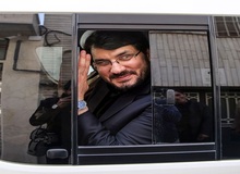 سایت اصولگرا: بذرپاش در حال چپاندن کیف کِش هایش به وزارت راه است