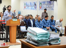 نماینده دادستان خطاب به متهم رضوی: اگر قراردادها جعلی است چرا به بانک نامه زدید؟/ نماینده سازمان بازرسی: رضوی در فرآیند اخذ، مصرف تسهیلات و جعل در قرارداد با کارشناسان لابی داشته است
