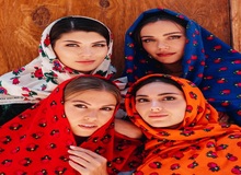 گزارش ارگان رسانه ای صداو سیما درباره حضور ۳۰۰ سلبریتی روس ایران +تصاویر 
