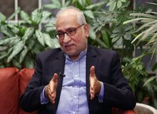 مرعشی: از لاریجانی حمایت نمی کنیم؛ بهتر است او کاندیدای اصولگرایان باشد 