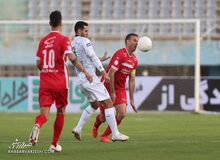 مجری شبکه سه از هواداران پرسپولیس عذرخواهی کرد