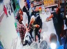 هشدار ارگان مطبوعاتی وابسته به آستان قدس درباره آسیب‌های ماست‌پاشی روی زنانی که کشف حجاب کرده‌اند: بهتر است طرحی نودراندازیم