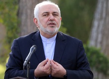 ظریف خطاب به نمایندگان مجلس انقلابی: ممکن است مذاکرات فرسایشی و بی پایانی را در پیش داشته باشید/  پس از ۸ سال ناسزا شنیدن در آستانه واگذاری مسئولیتم