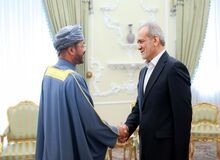 بغداد الیوم: وزیر خارجه عمان در سفر به ایران حامل پیامی بسیار مهم بود که احتمالا به مذاکرات آتی تهران با واشنگتن مربوط است / مذاکرات ایران با آمریکا قطعی است