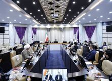 دستاورد سفر رئیس بانک مرکزی به قم اضافه شدن ناظران شرعی به ساختار بانک‌ها