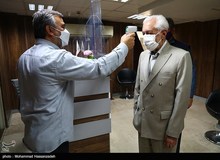 سیدمحمد غرضی: خدا از سر تقصیرات «هاشمی رفسنجانی» بگذرد/ در دولت رجایی چون نفت بو می داد کسی وزیر نمی شد/ احمد خمینی به من تلفن کرد و گفت وزیر نفت می‌شوی؟