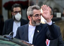 معاون شعام: ذخایر اورانیوم غنی‌شده ایران در دستور کار مذاکرات نیست/ ایران و ایالات متحده هنوز در مورد رفع انسداد تنگه هرمز به توافق نرسیده‌اند